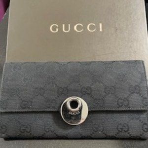 Authentic Vintage Gucci Wallet